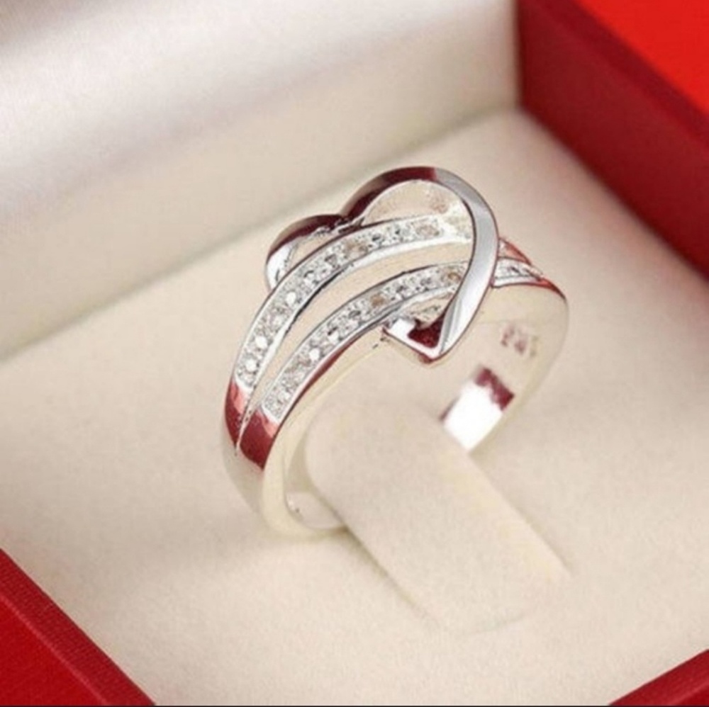 HEART WRAP RING